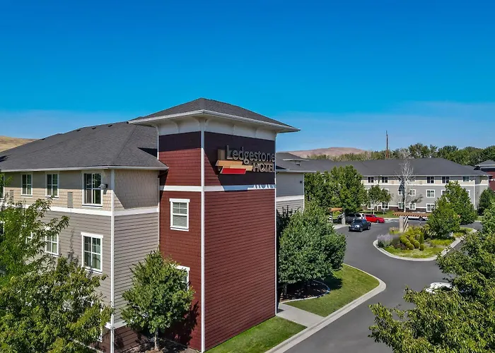 Ledgestone Suites Hotel Yakima